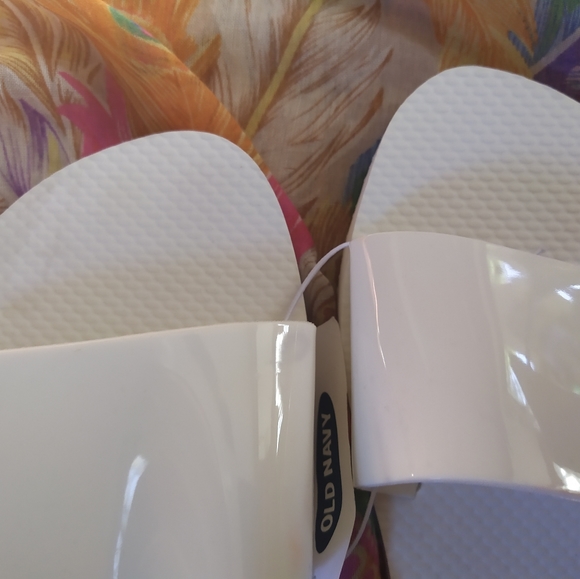 Flip flops - Picture 2 of 3